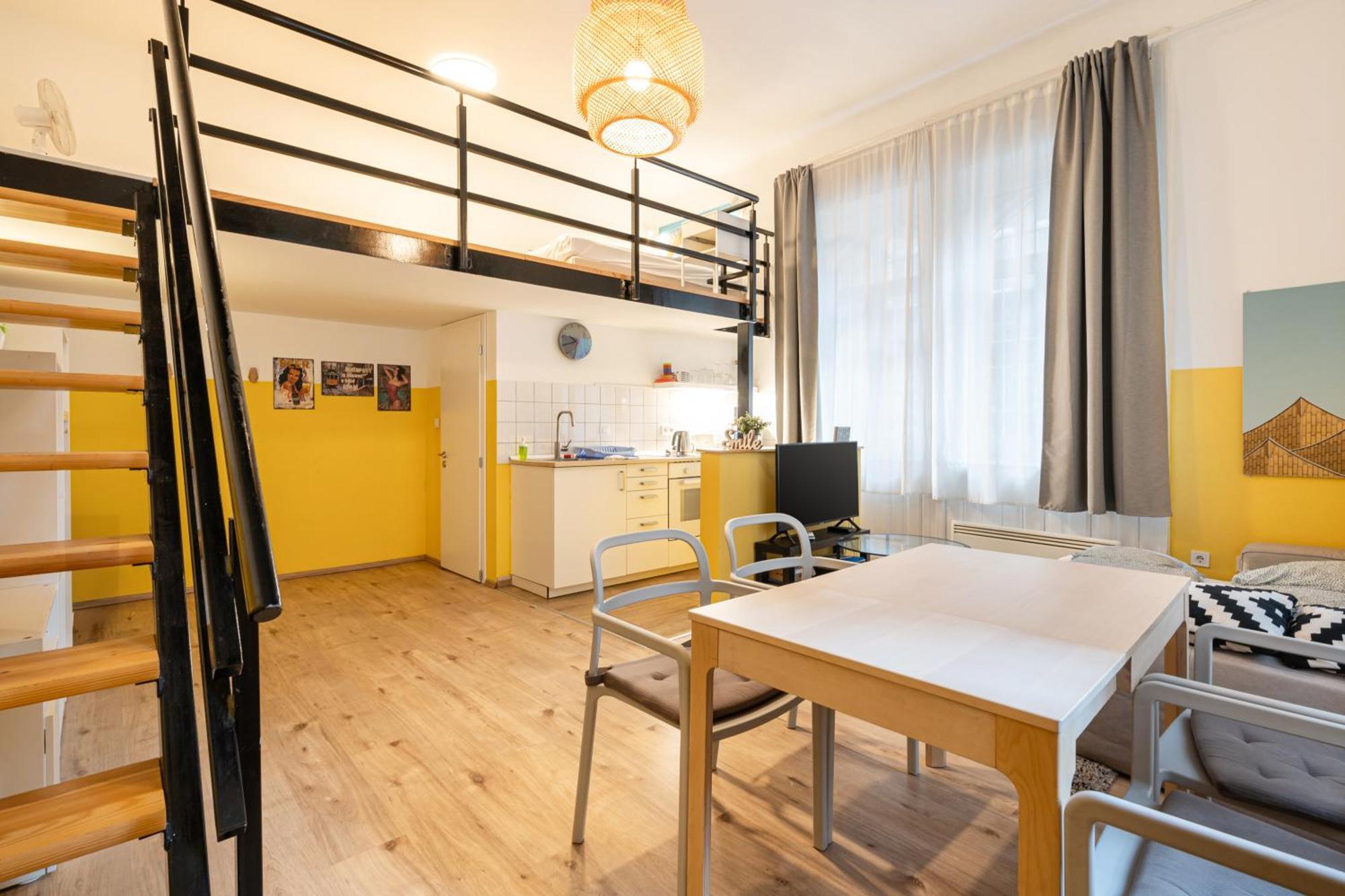 Charming Studio In The Heart Of The Jewish Quarter W41 Yellow Budapest Kültér fotó